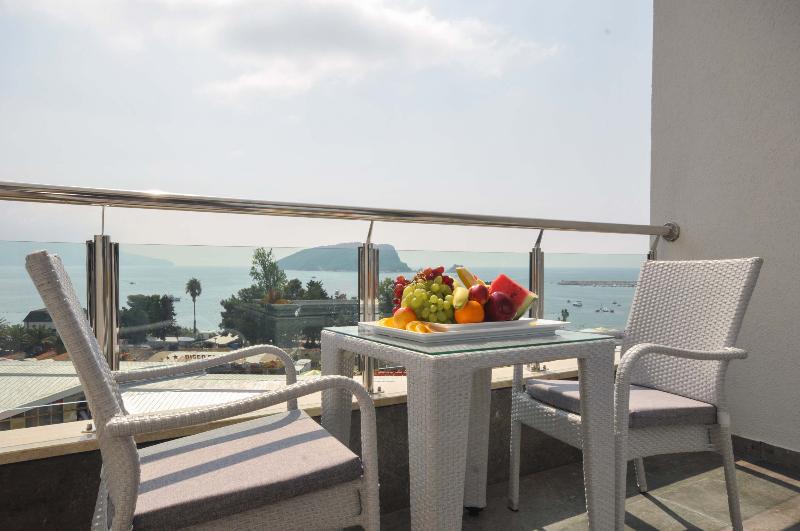 Bracera Hotel - Teras