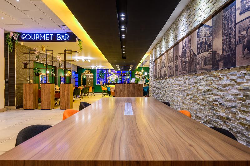 Novotel Birmingham Centre - Lobi