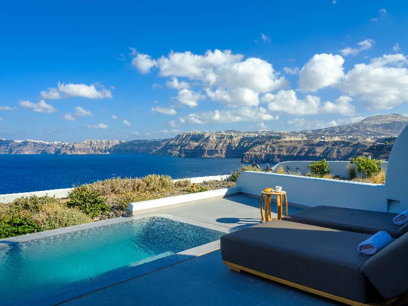 Neptune Luxury Spa Suites - Oda