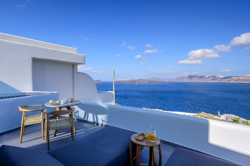 Neptune Luxury Spa Suites - Oda