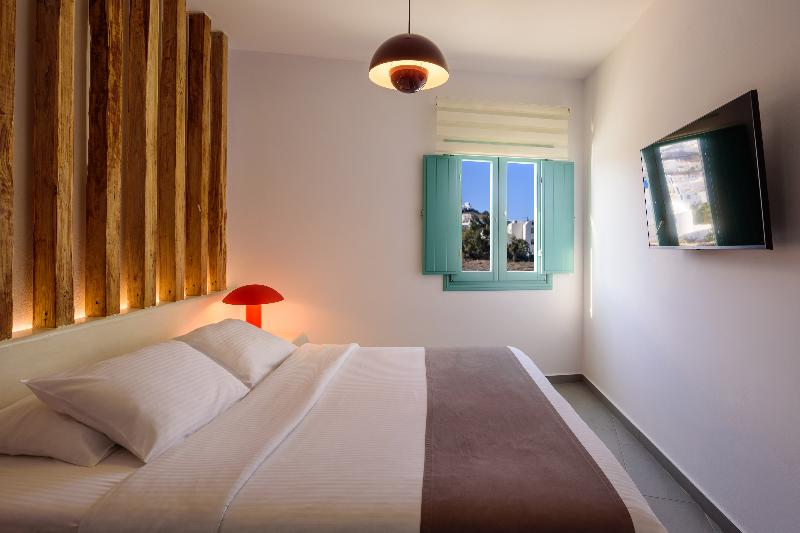 Neptune Luxury Spa Suites - Oda
