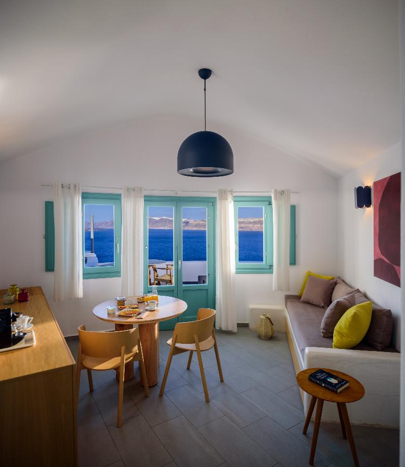 Neptune Luxury Spa Suites - Oda
