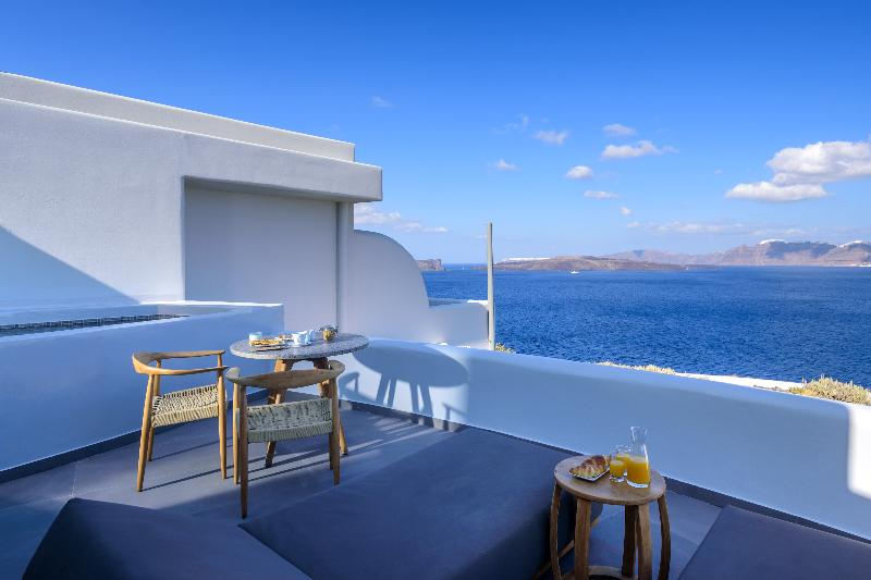 Neptune Luxury Spa Suites - Oda