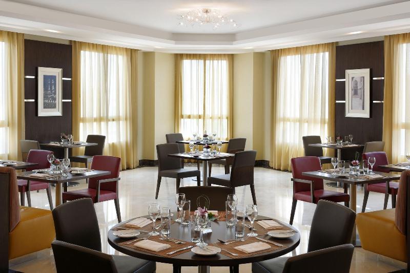 Marriott Executive Apartments Riyadh Center - Restoran