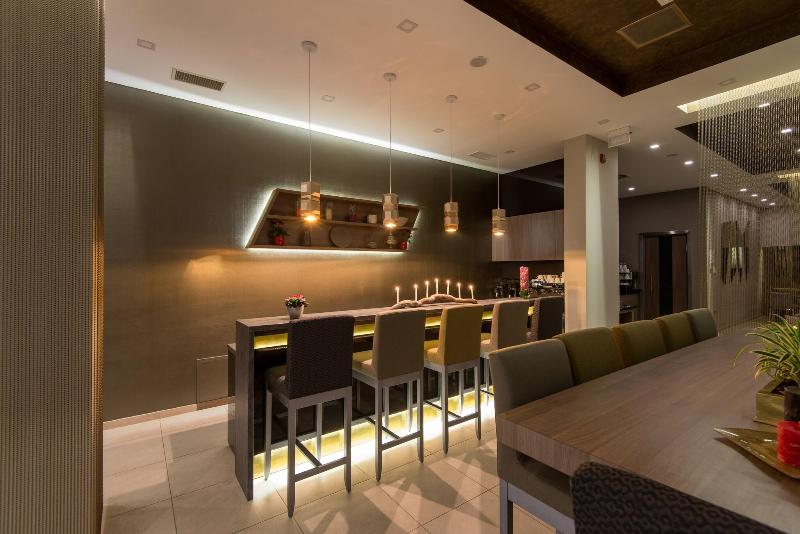 Residence Inn by Marriott Sarajevo - Lobi