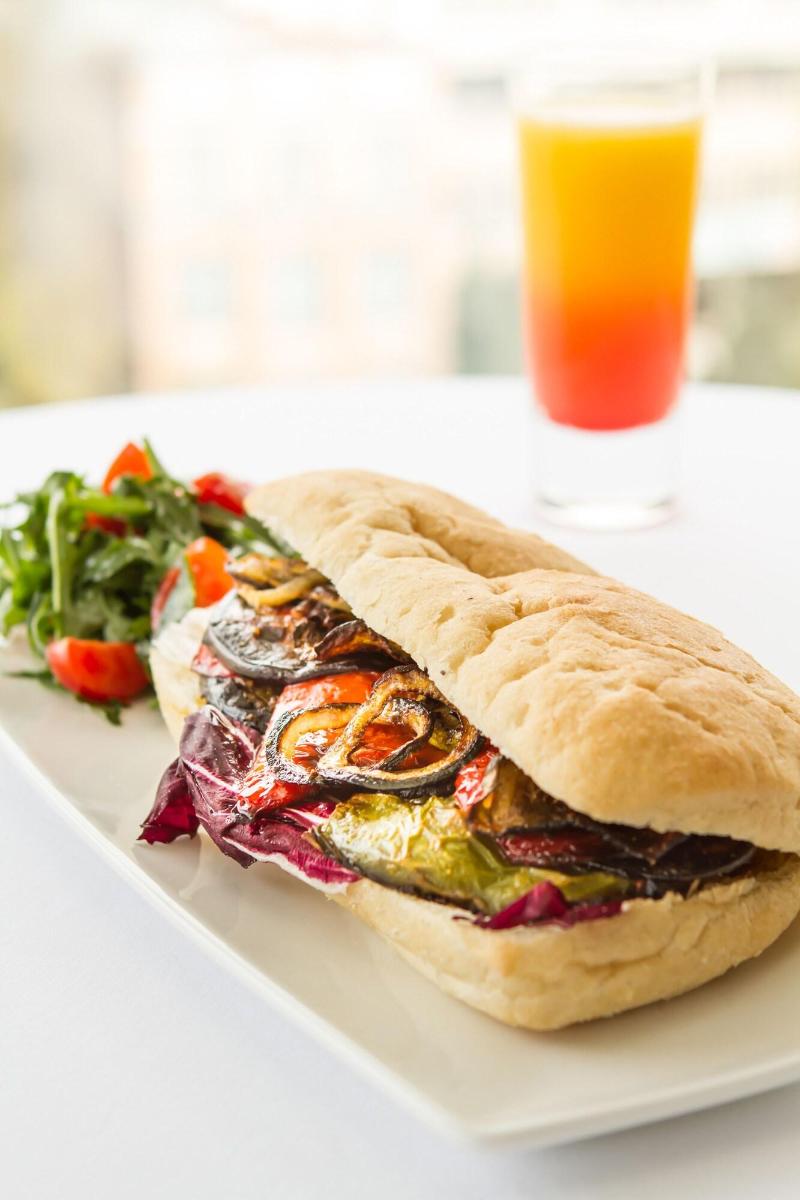 Courtyard by Marriott Sarajevo - Restoran