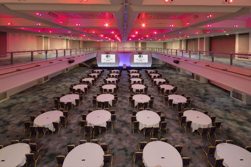 DoubleTree by Hilton Brighton Metropole - Genel