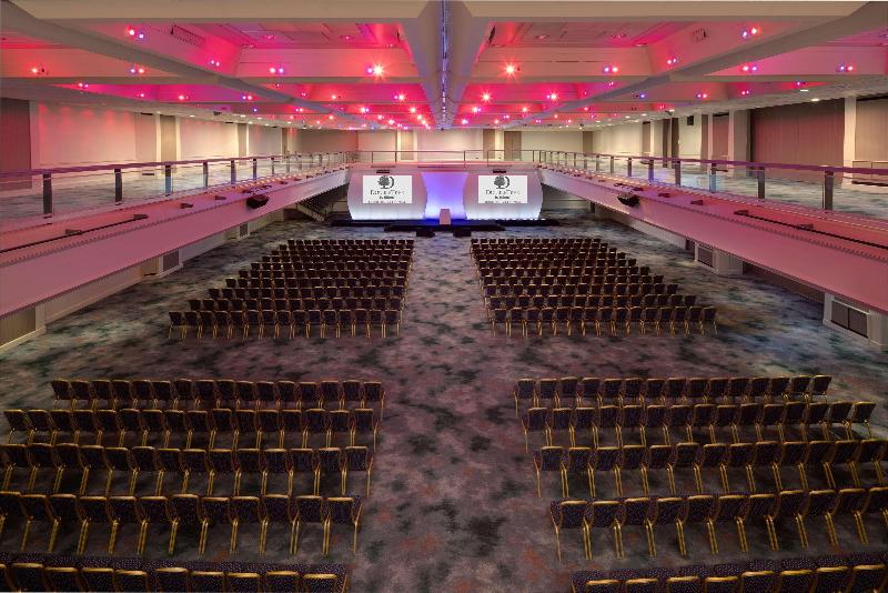 DoubleTree by Hilton Brighton Metropole - Genel