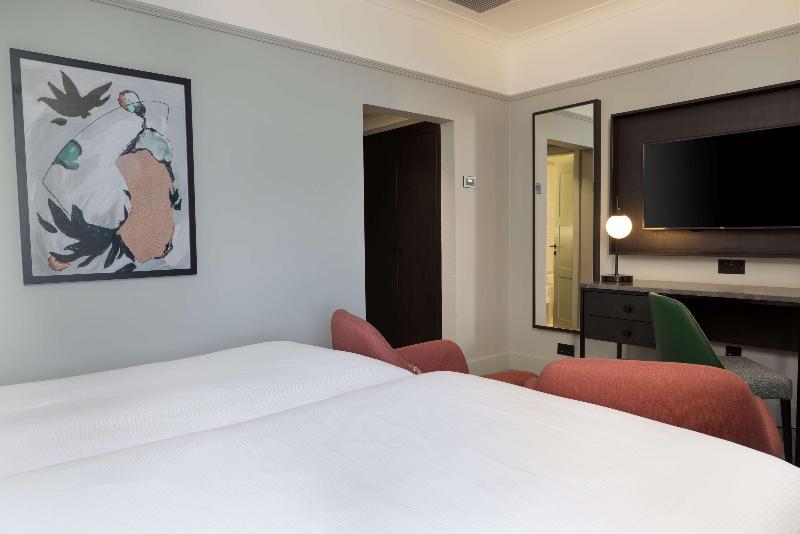 DoubleTree by Hilton Brighton Metropole - Oda