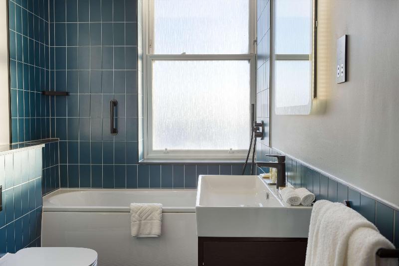 DoubleTree by Hilton Brighton Metropole - Oda