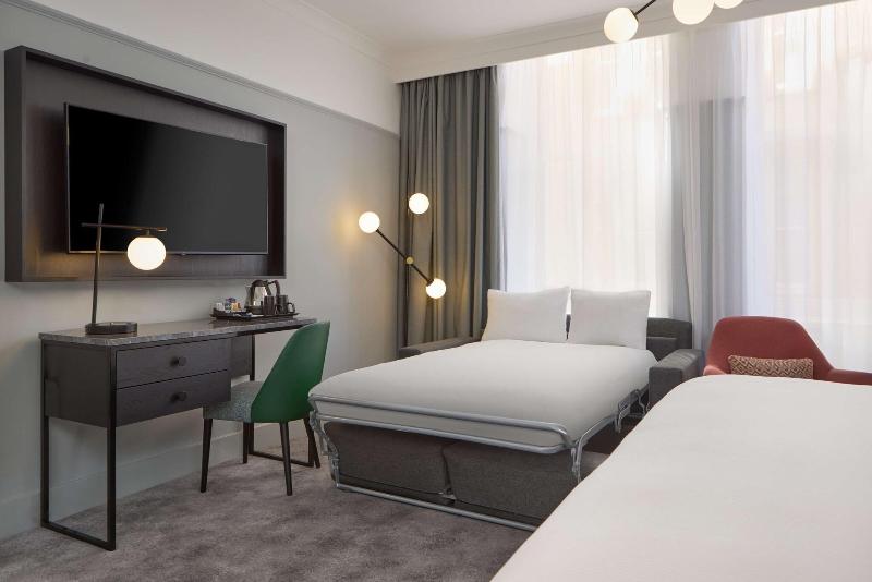 DoubleTree by Hilton Brighton Metropole - Oda