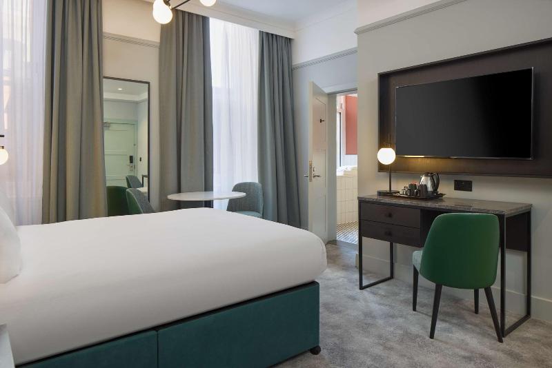 DoubleTree by Hilton Brighton Metropole - Oda