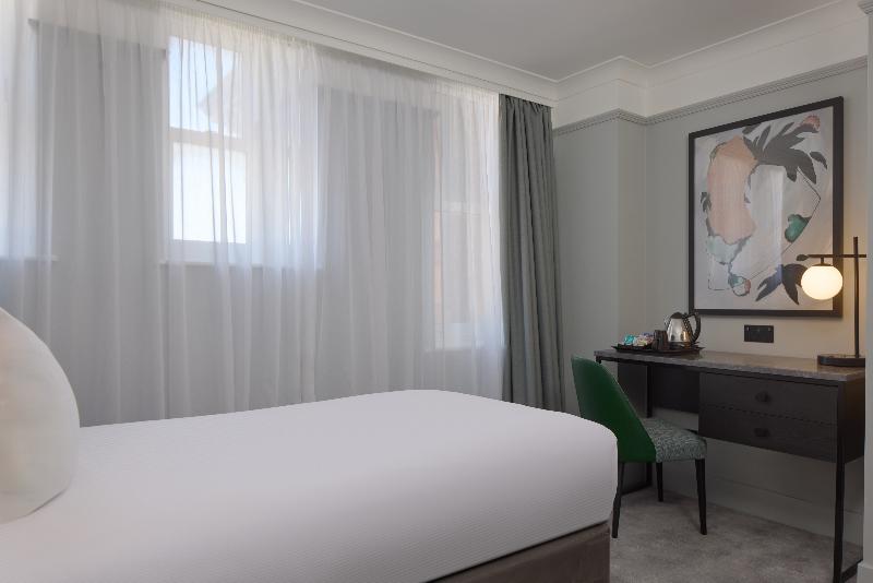 DoubleTree by Hilton Brighton Metropole - Oda