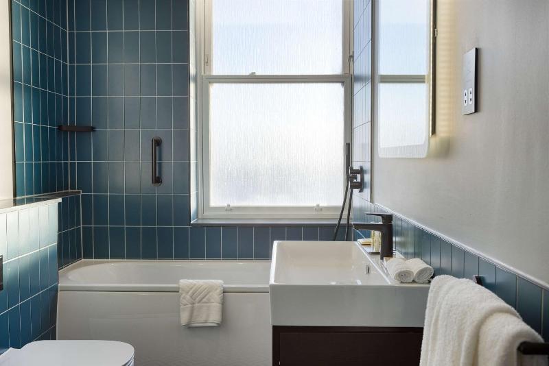 DoubleTree by Hilton Brighton Metropole - Oda