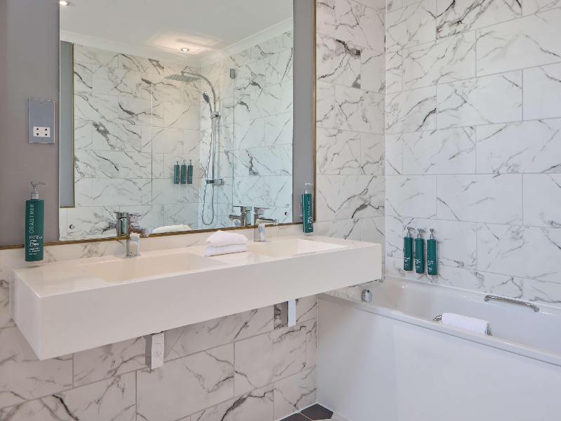 DoubleTree by Hilton Brighton Metropole - Oda