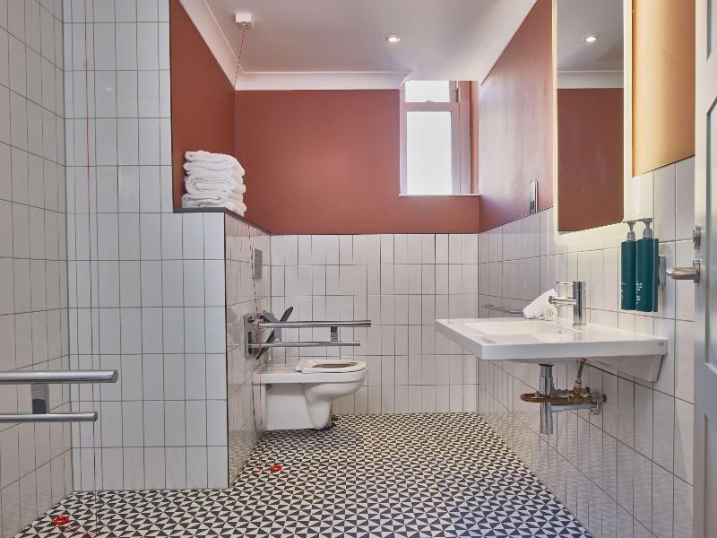 DoubleTree by Hilton Brighton Metropole - Oda