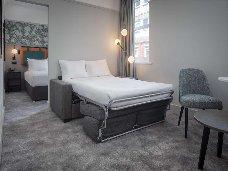 DoubleTree by Hilton Brighton Metropole - Oda