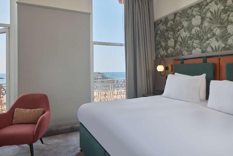 DoubleTree by Hilton Brighton Metropole - Plaj