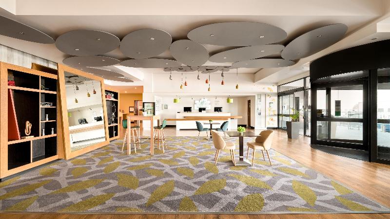 Holiday Inn Brighton Seafront - Lobi