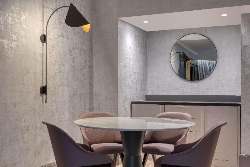 Hilton Glasgow - Oda
