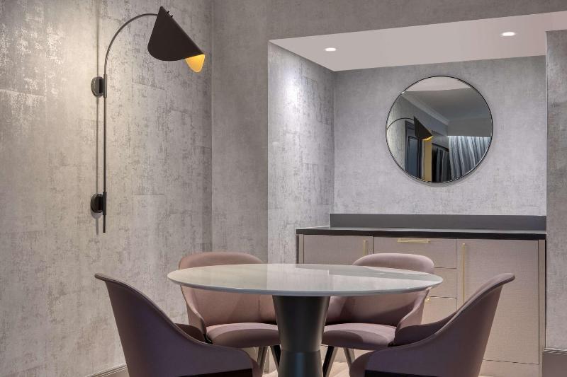 Hilton Glasgow - Oda