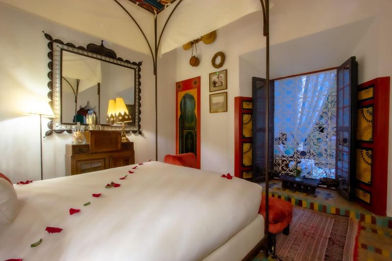 Riad Kaiss By Sanssouci Collection - Oda