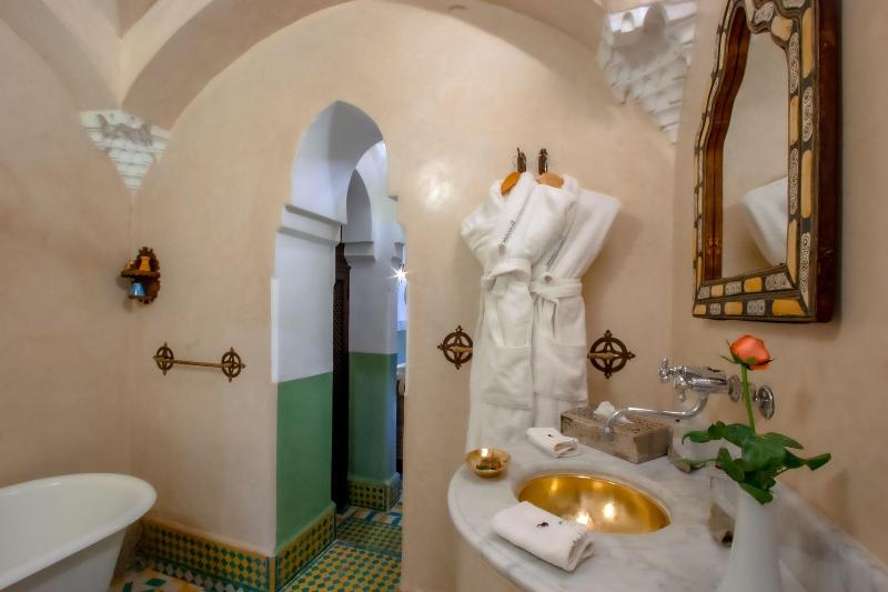 Riad Kaiss By Sanssouci Collection - Oda