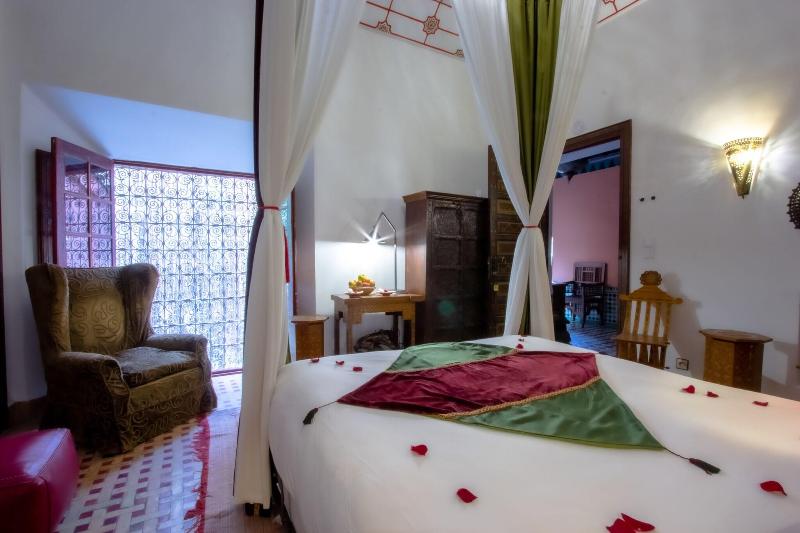 Riad Kaiss By Sanssouci Collection - Oda