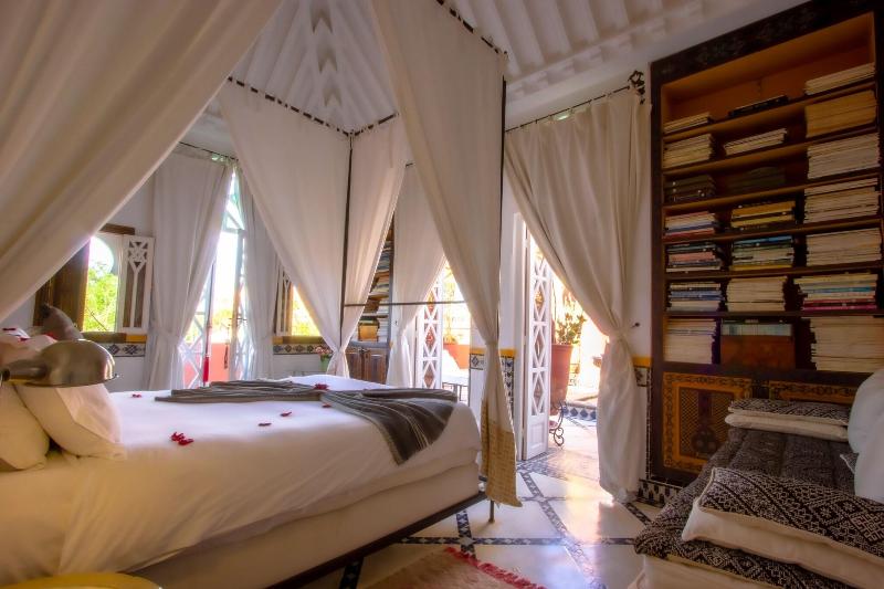 Riad Kaiss By Sanssouci Collection - Oda