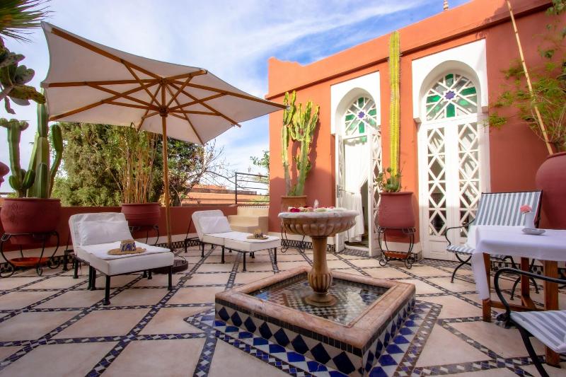 Riad Kaiss By Sanssouci Collection - Oda
