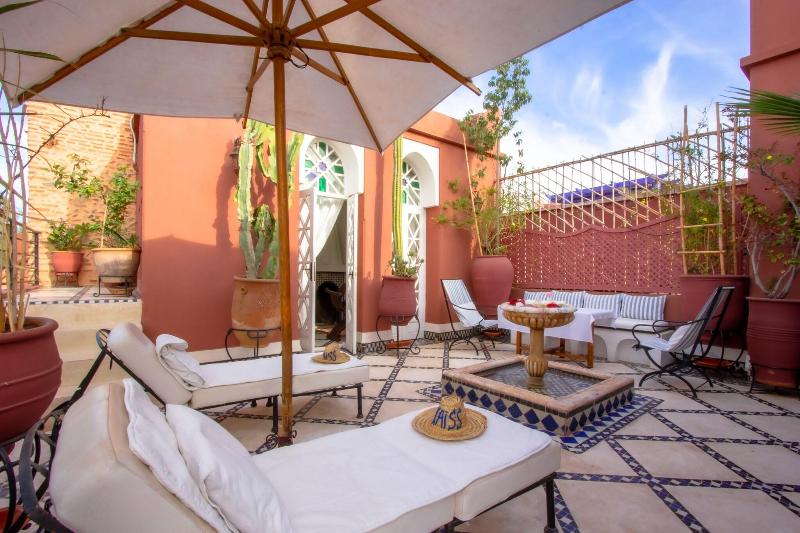 Riad Kaiss By Sanssouci Collection - Oda