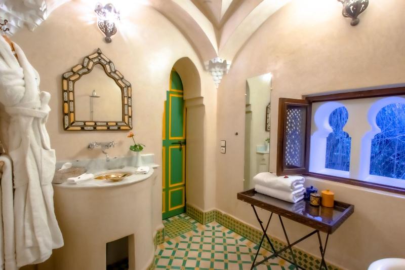 Riad Kaiss By Sanssouci Collection - Oda