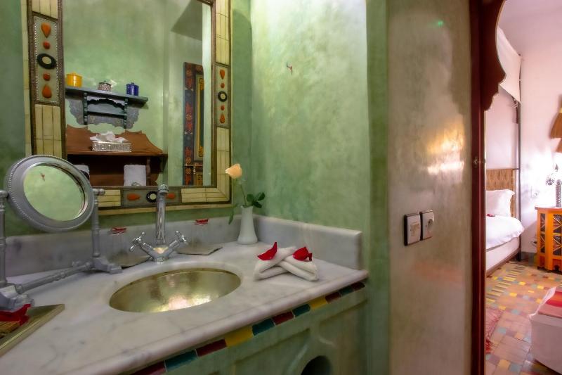 Riad Kaiss By Sanssouci Collection - Oda