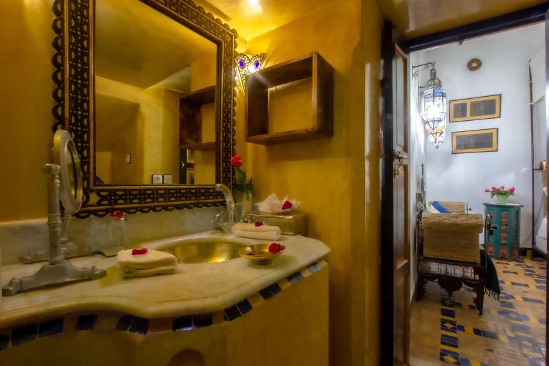 Riad Kaiss By Sanssouci Collection - Oda
