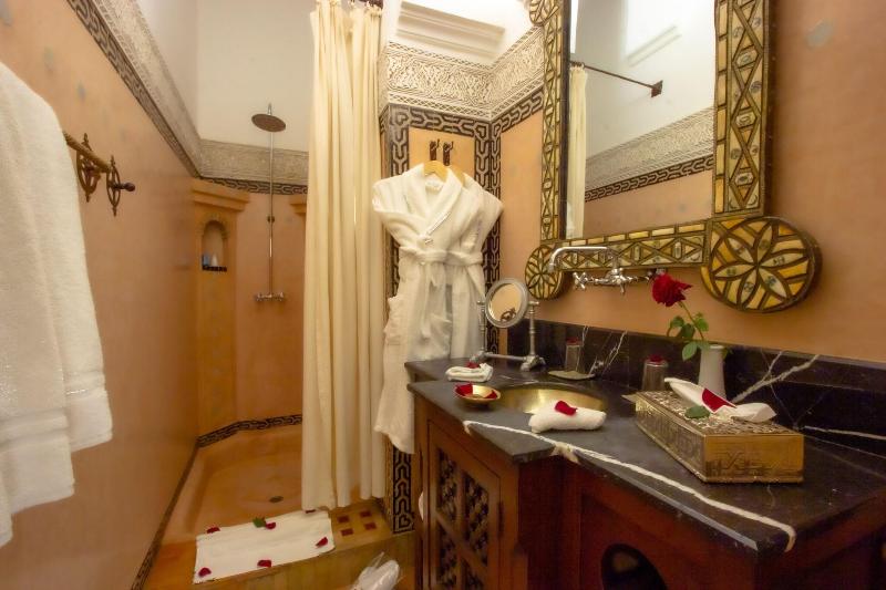 Riad Kaiss By Sanssouci Collection - Oda