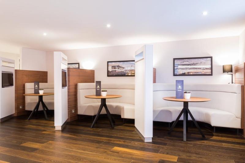 Courtyard by Marriott Glasgow Airport - Bar