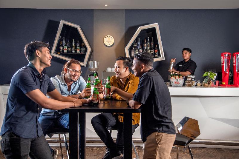 Fashion Legian Hotel - Bar