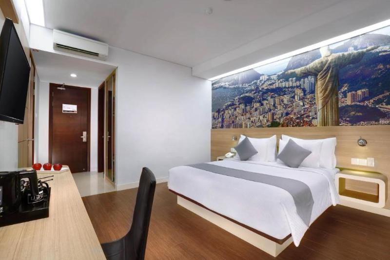 Hotel Neo Gubeng by ASTON - Oda