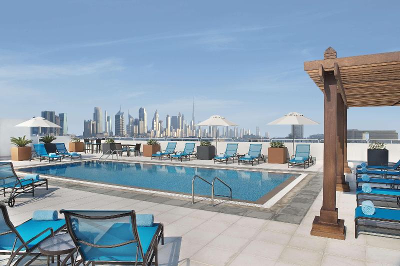 Hilton Garden Inn Dubai Jumeirah - Havuz