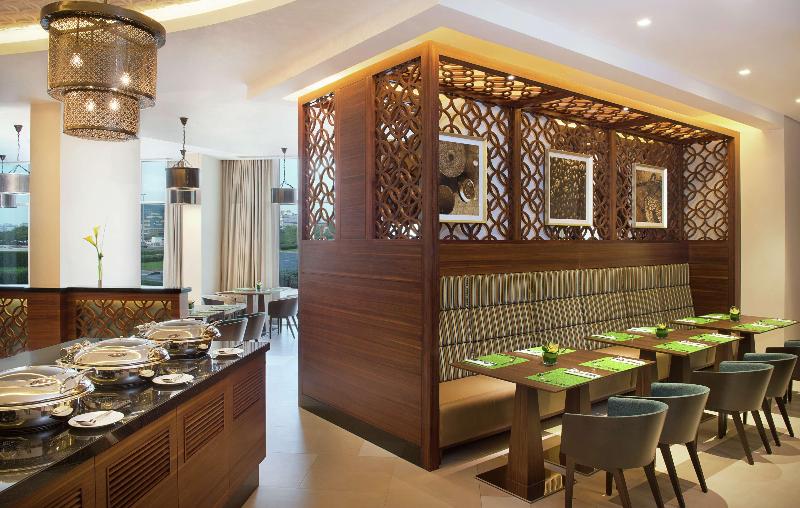 Hilton Garden Inn Dubai Jumeirah - Restoran