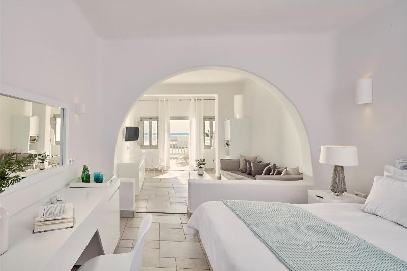 Aqua Blue Beach Hotel - Oda