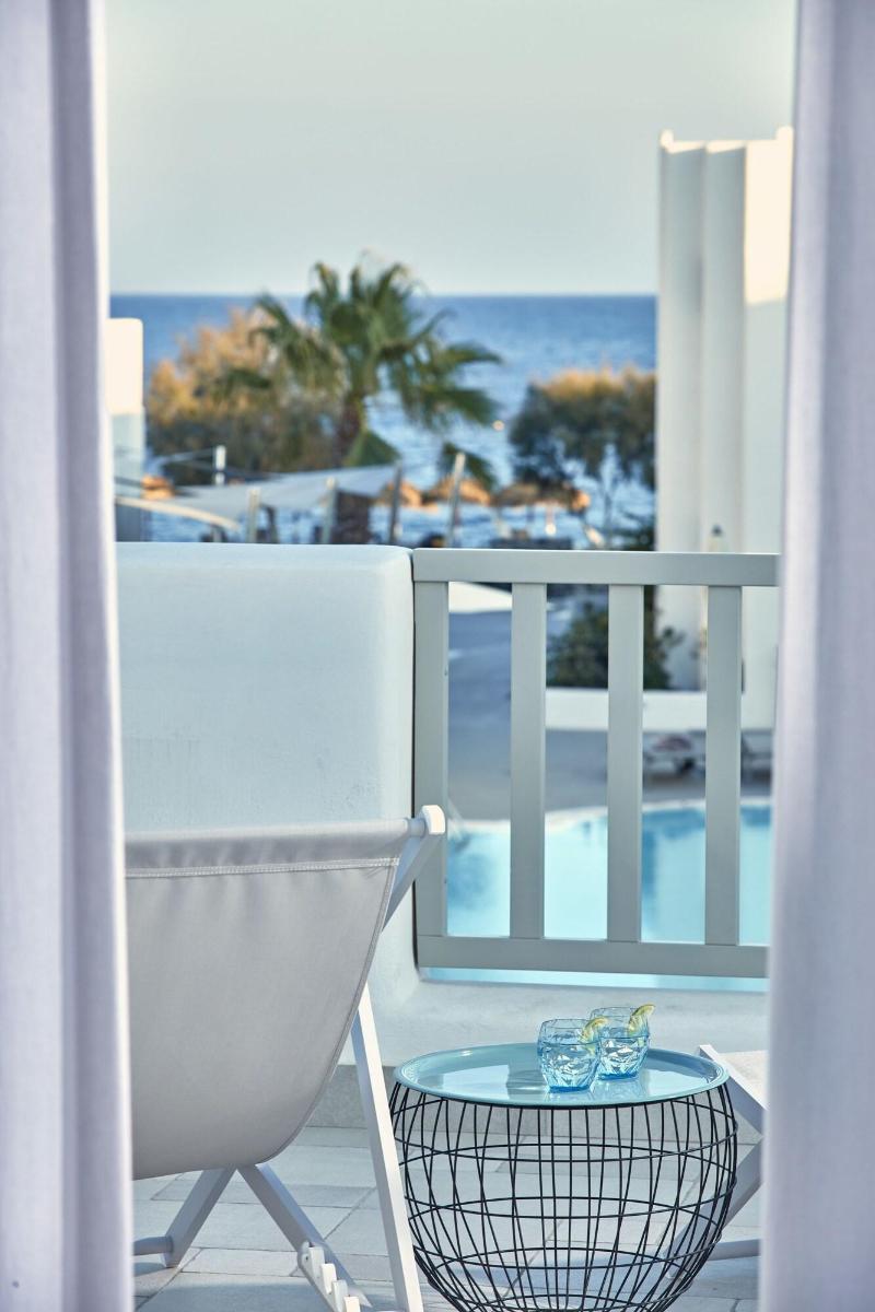 Aqua Blue Beach Hotel - Oda