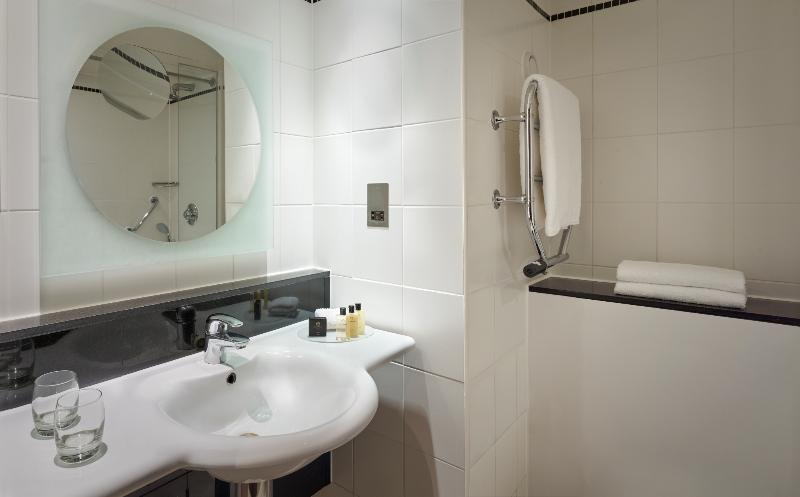 The Tower Hotel, by Thistle - Oda