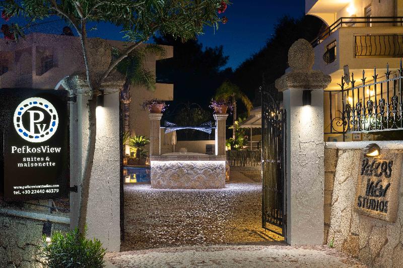 Pefkos View Suites & Maisonette - Lobi