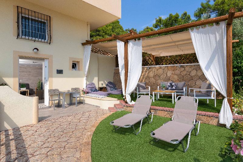 Pefkos View Suites & Maisonette - Oda