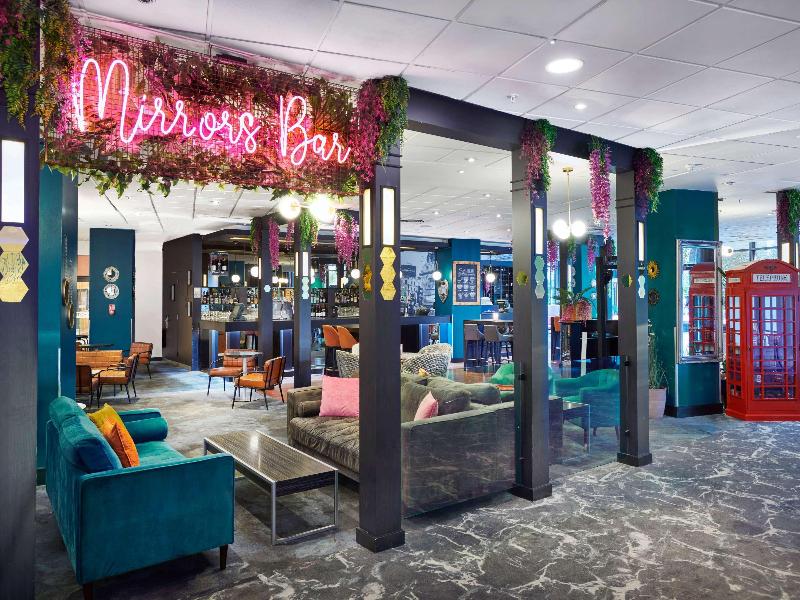 Novotel London West - Bar