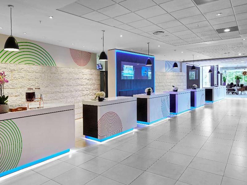 Novotel London West - Genel