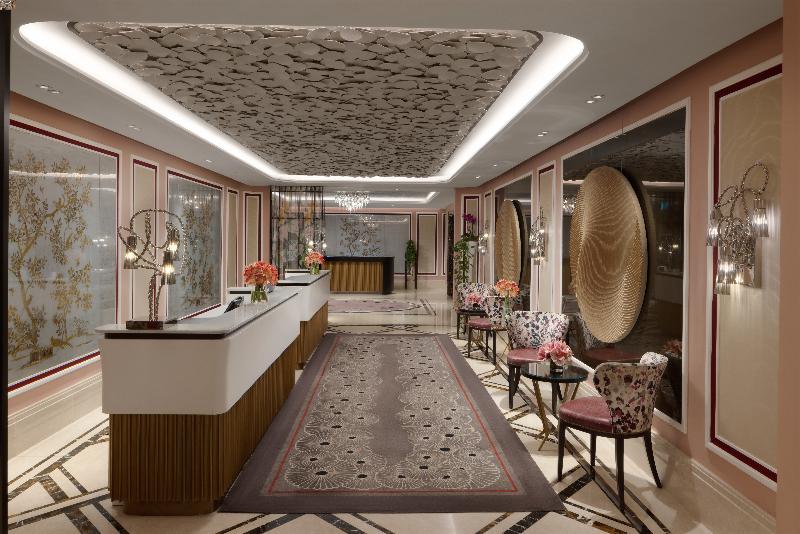 The Biltmore Mayfair - Lobi