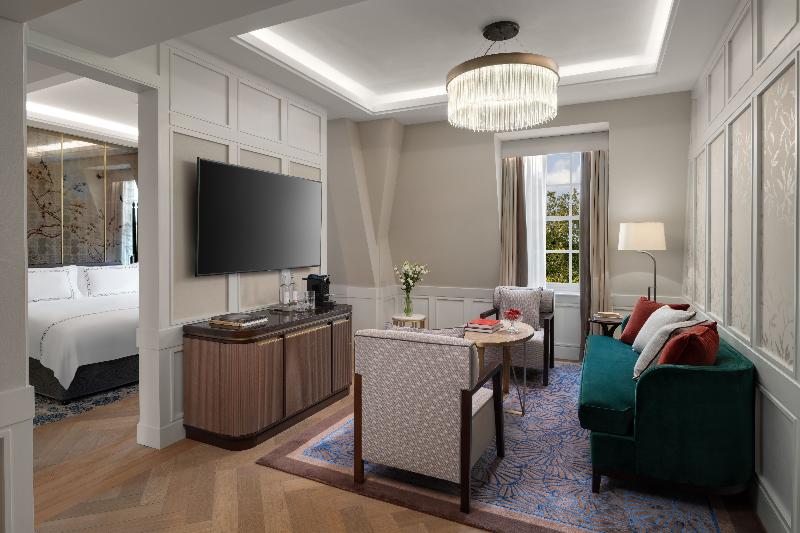 The Biltmore Mayfair - Oda