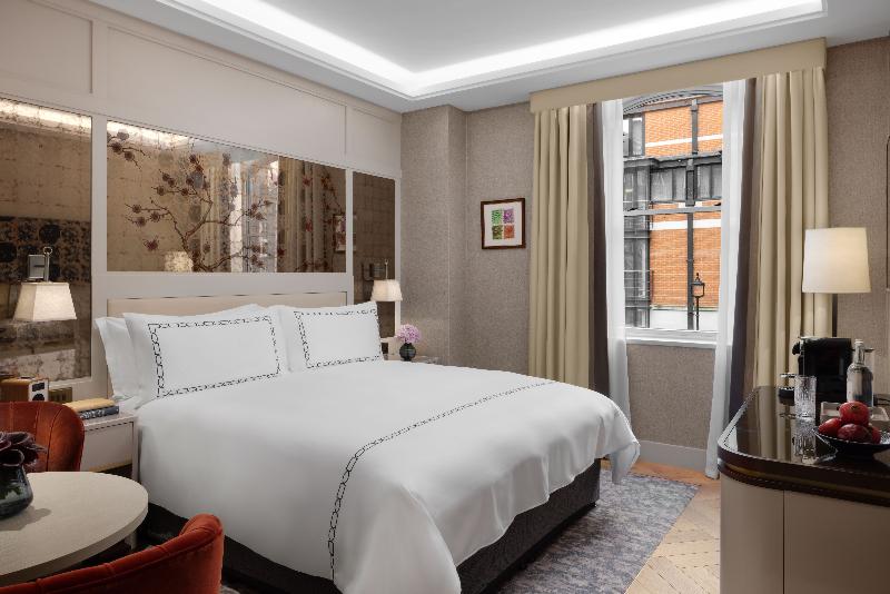The Biltmore Mayfair - Oda